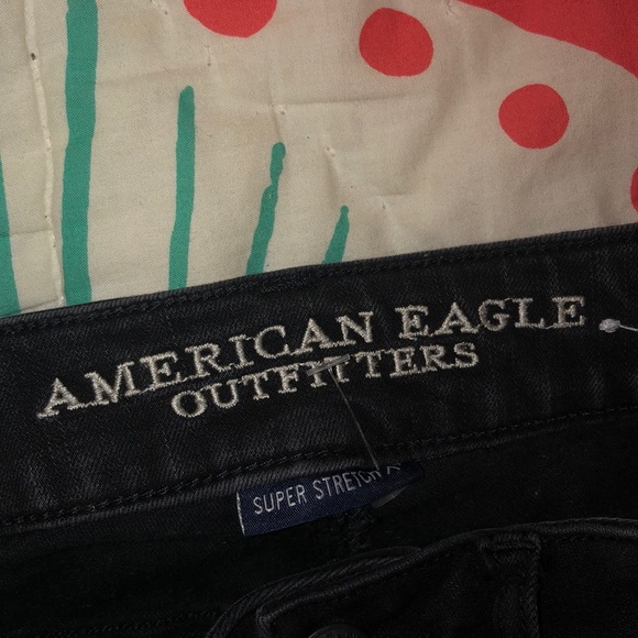 Black American Eagle Ripped Jeans - Picture 6 of 7